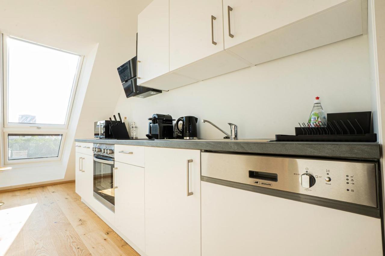 Orestaliving - Penthouse With Designer Renovation Appartement